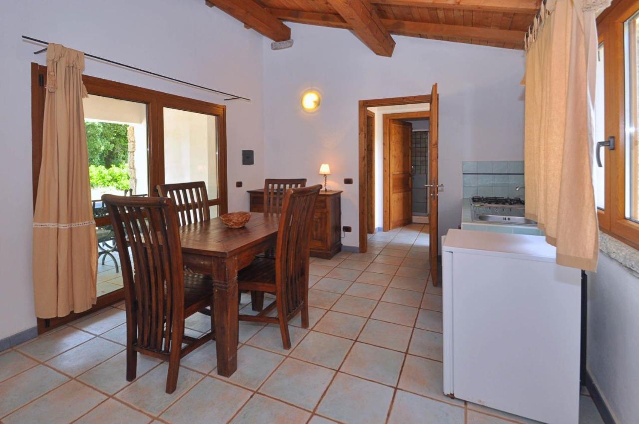 Mare Di Ginepri Appartement Badesi Buitenkant foto