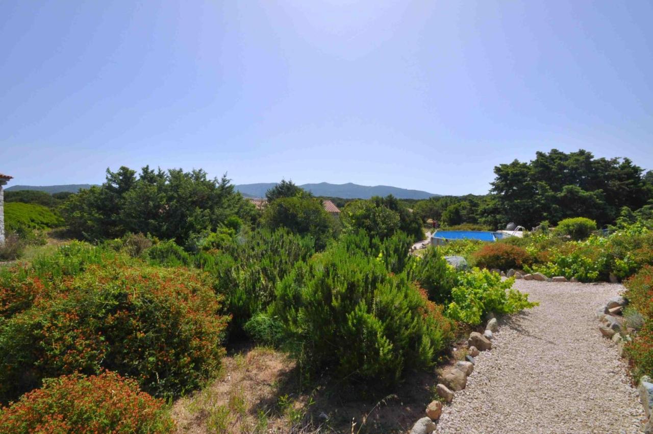 Mare Di Ginepri Appartement Badesi Buitenkant foto