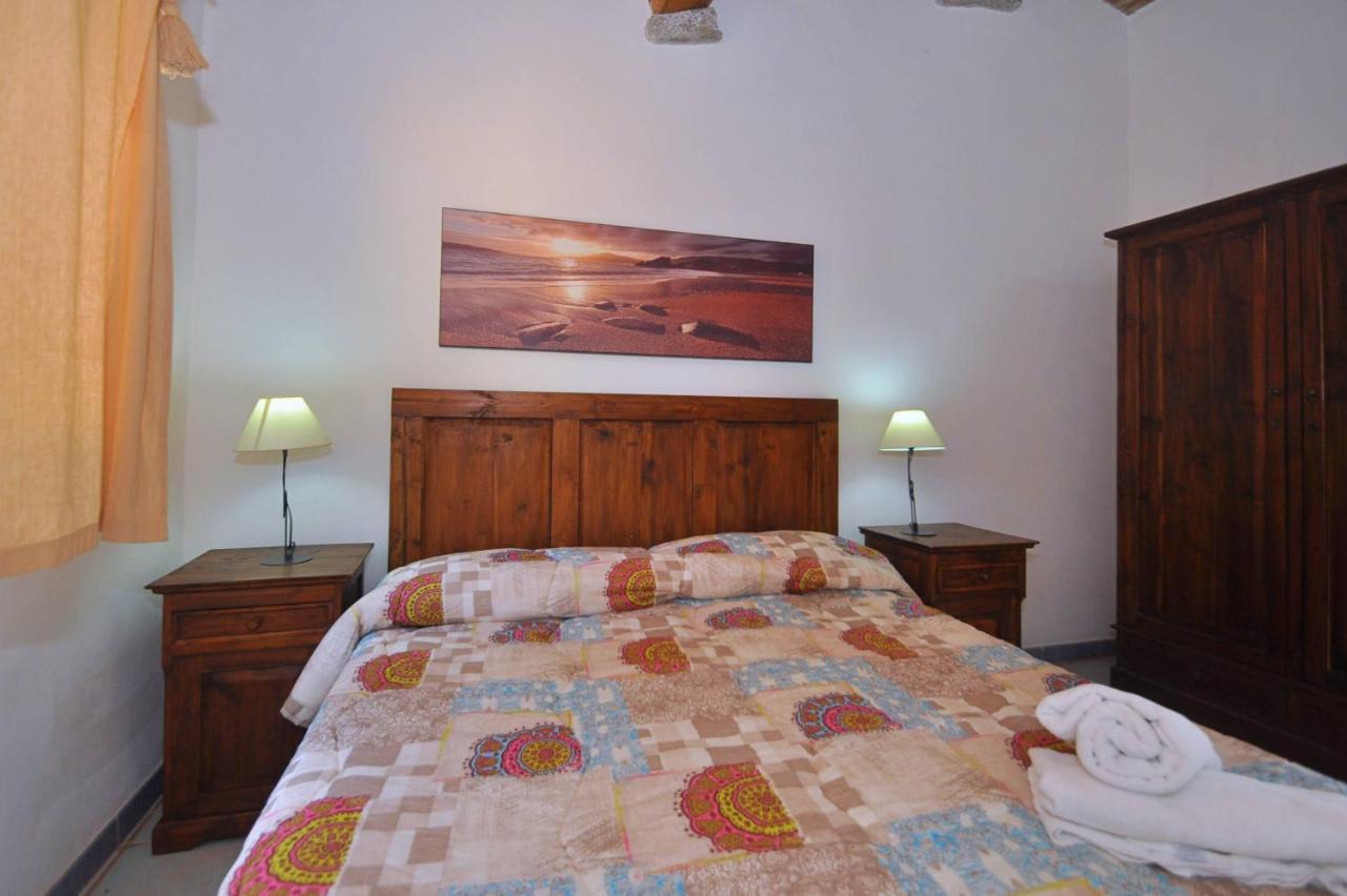 Mare Di Ginepri Appartement Badesi Buitenkant foto